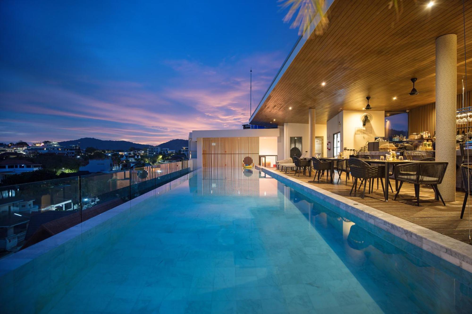 Elite Atoll Serviced Apartments Phuket Rawai Exteriör bild