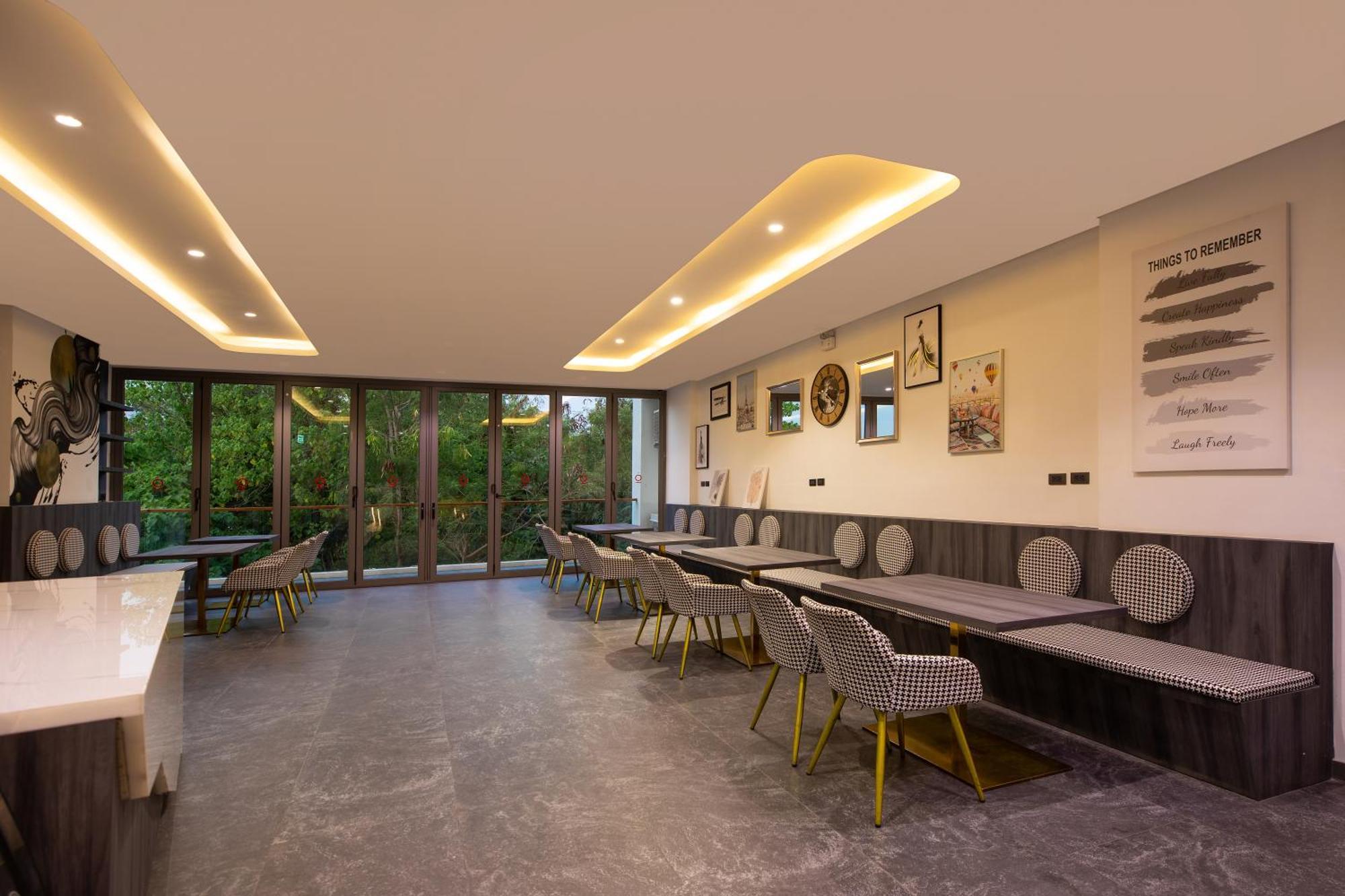 Elite Atoll Serviced Apartments Phuket Rawai Exteriör bild