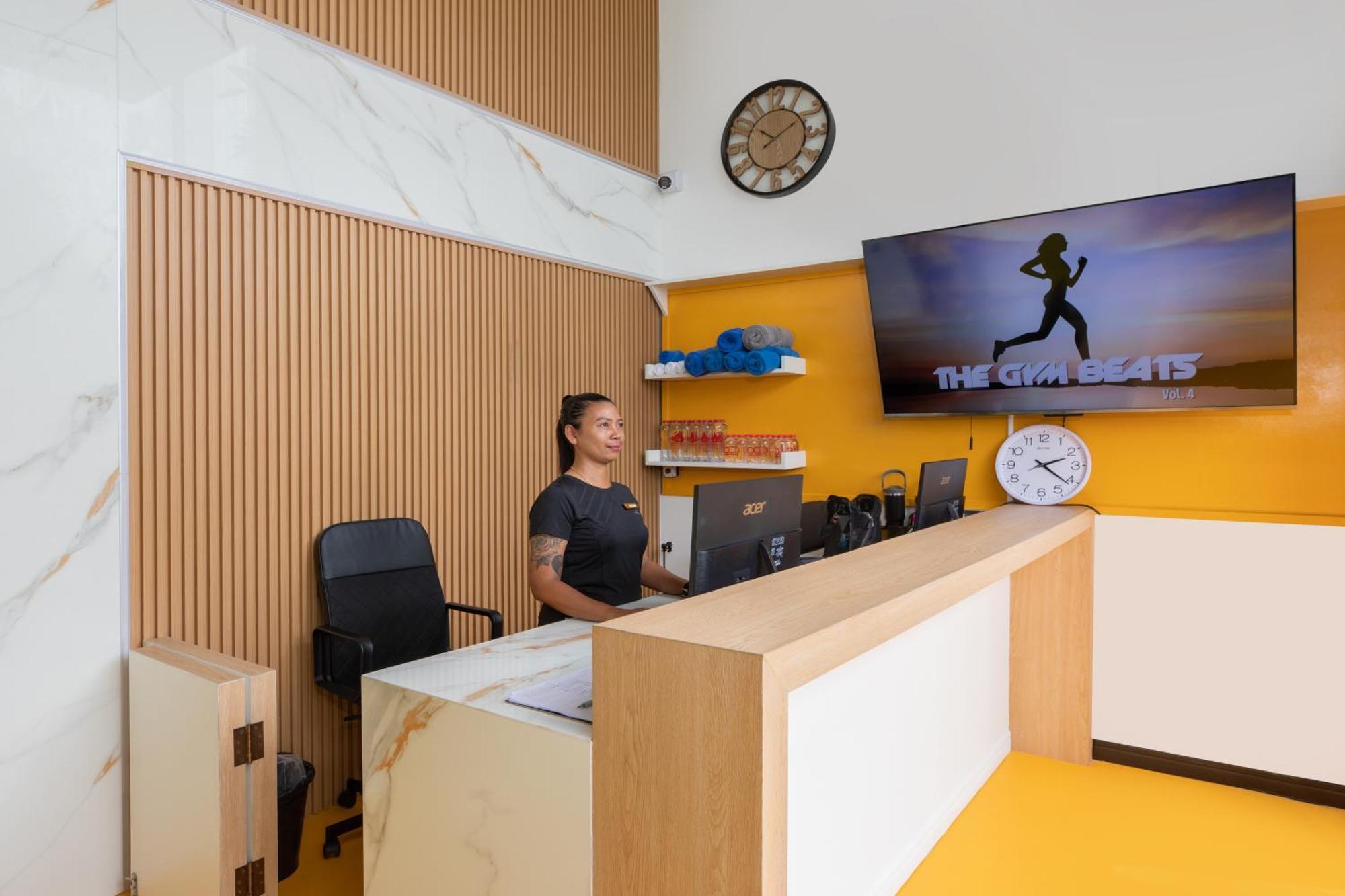 Elite Atoll Serviced Apartments Phuket Rawai Exteriör bild