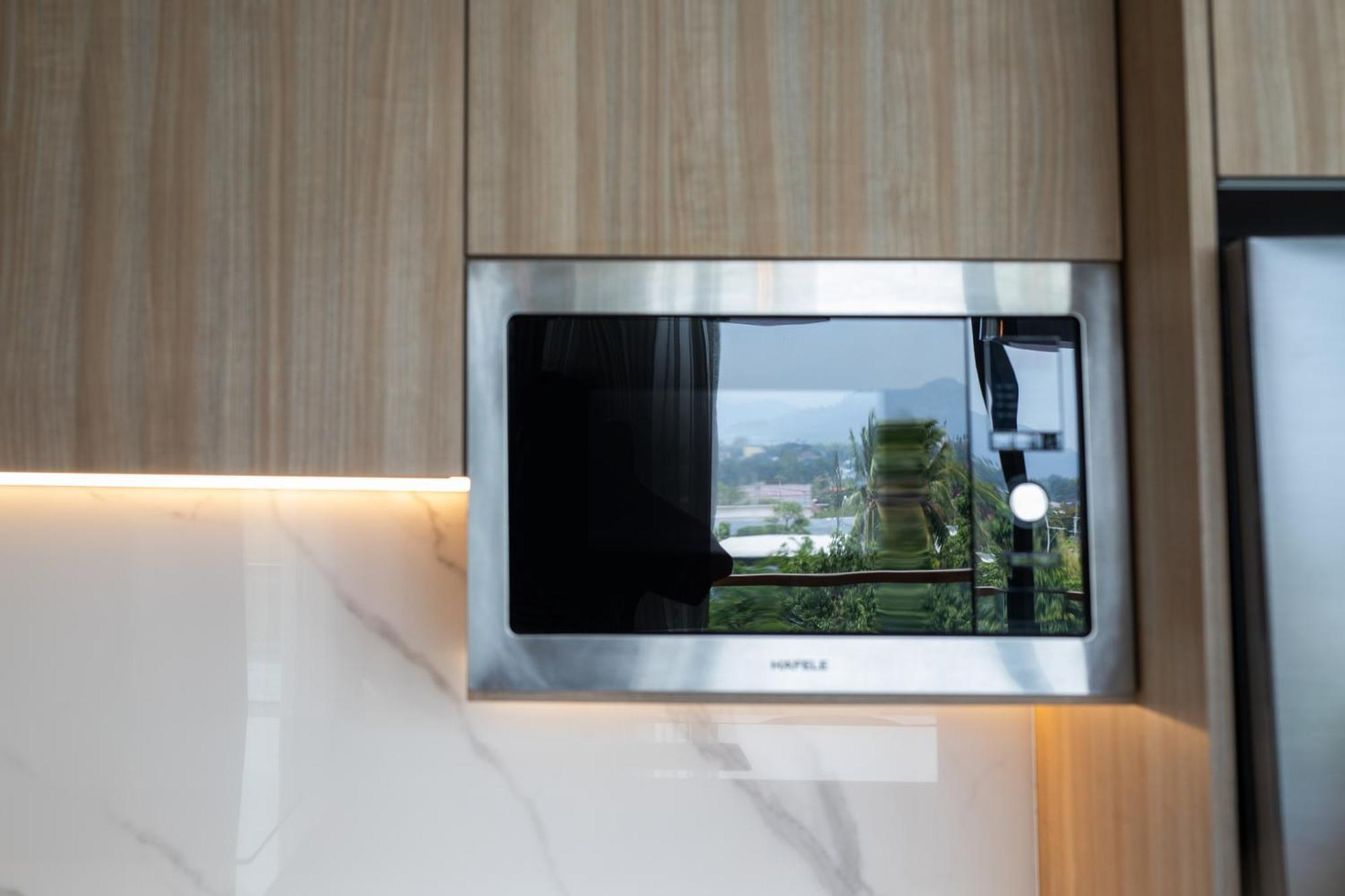 Elite Atoll Serviced Apartments Phuket Rawai Exteriör bild