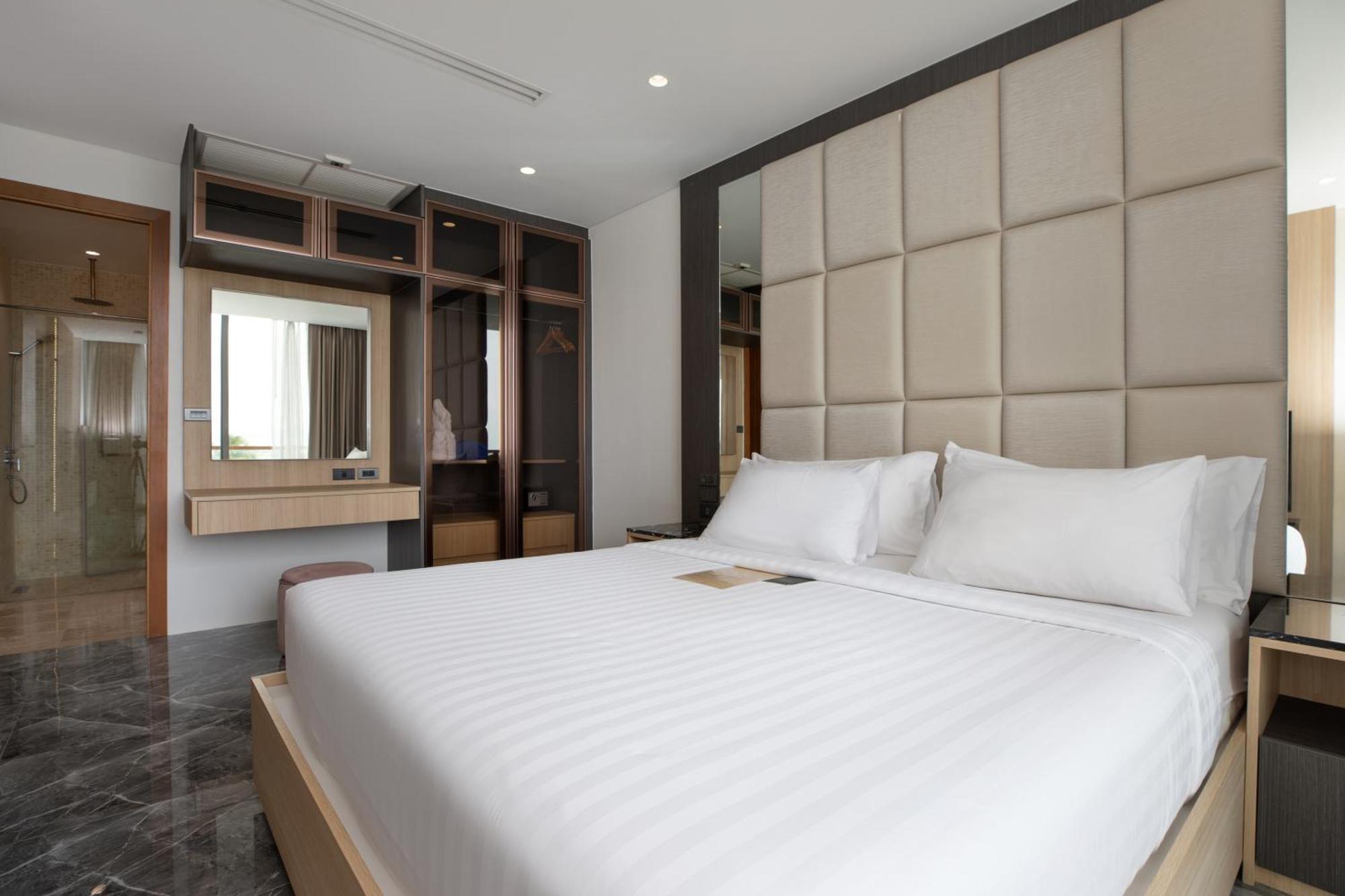 Elite Atoll Serviced Apartments Phuket Rawai Exteriör bild
