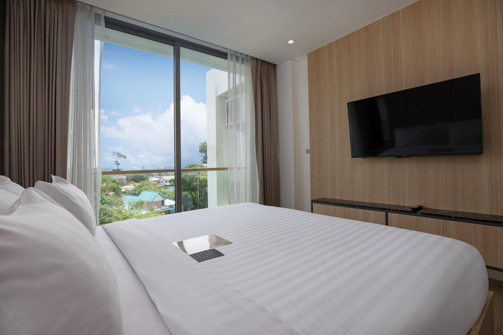 Elite Atoll Serviced Apartments Phuket Rawai Exteriör bild