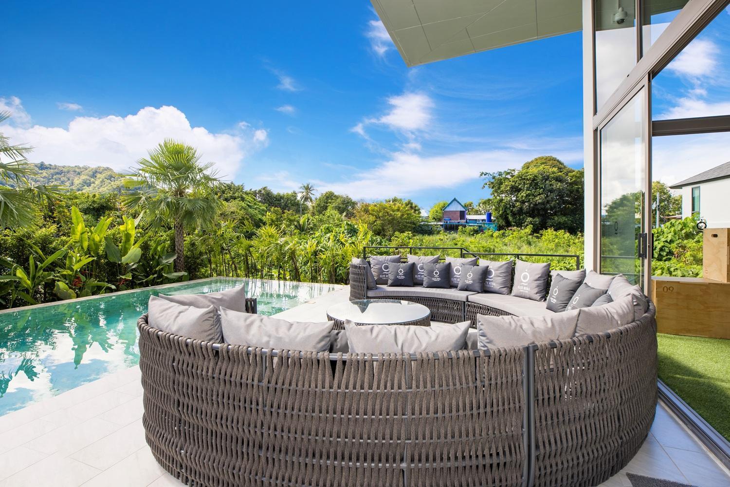 Elite Atoll Serviced Apartments Phuket Rawai Exteriör bild